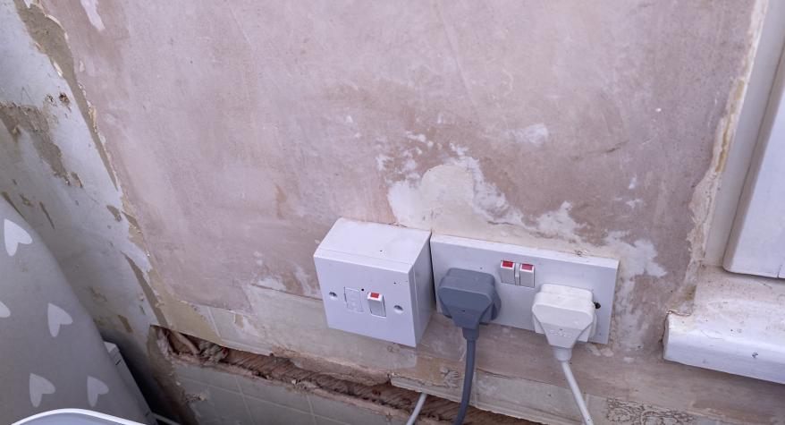 Spurs & Sockets Additions and alterations in Gloucestershire